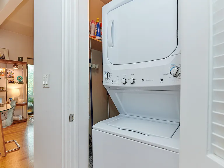 843 N Washtenaw Ave #3 — Photo 14