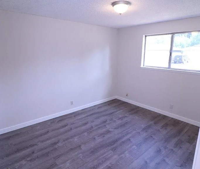 485 S 49th Pl — Photo 6