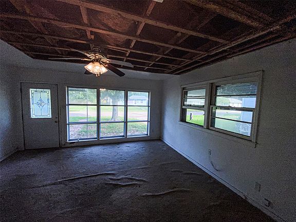 4th image of 232 Westerfield St
