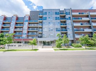 251 Hemlock St #707, Waterloo, ON N2L0H2
