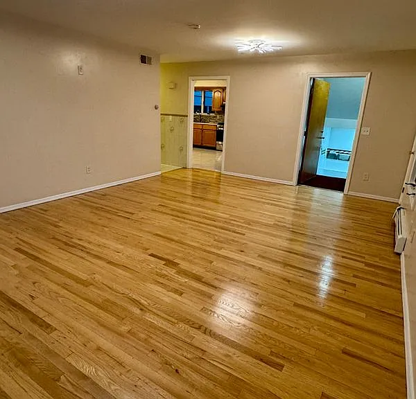 39 Henderson St #1 — Photo 25
