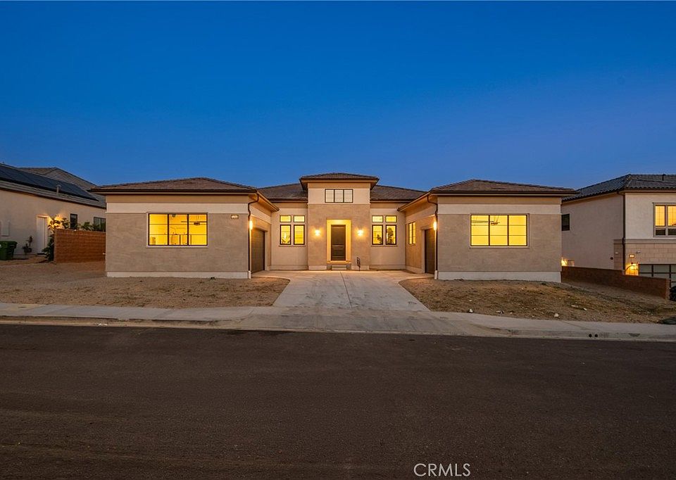 1st image of 12060 Red Hawk Ln