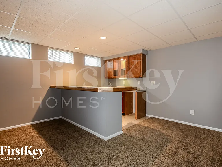 700 Fernwood Ter — Photo 7