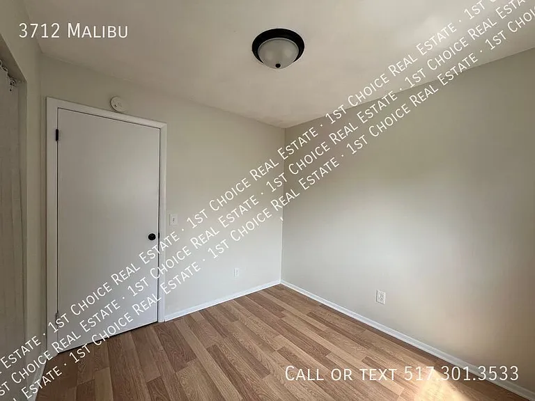 3712 Malibu Dr — Photo 11