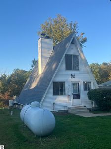 1053 Radov Dr, Gladwin, MI, 48624