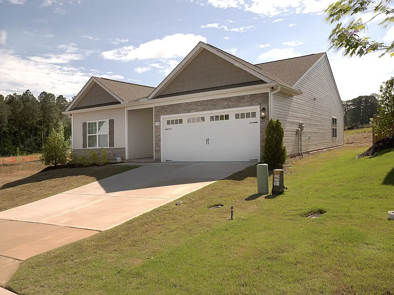 108 Blue Hydrangea Way — Photo 15