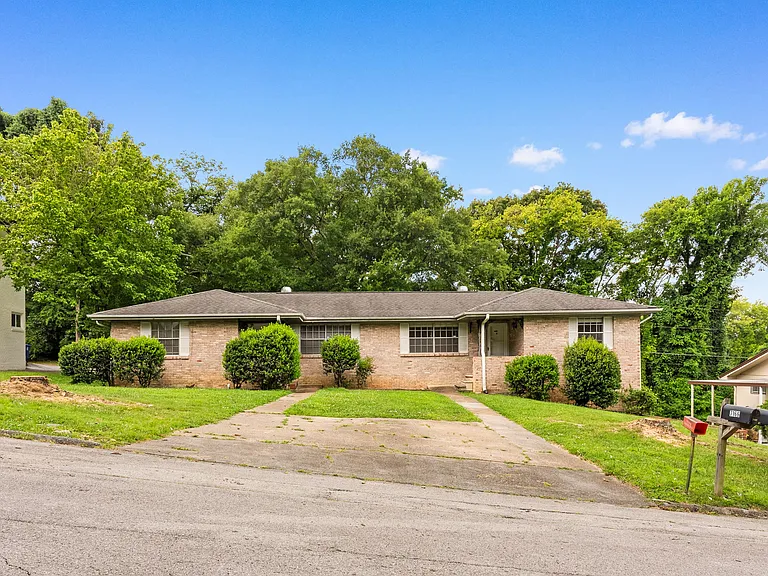 7164 Holland Ln — Photo 30