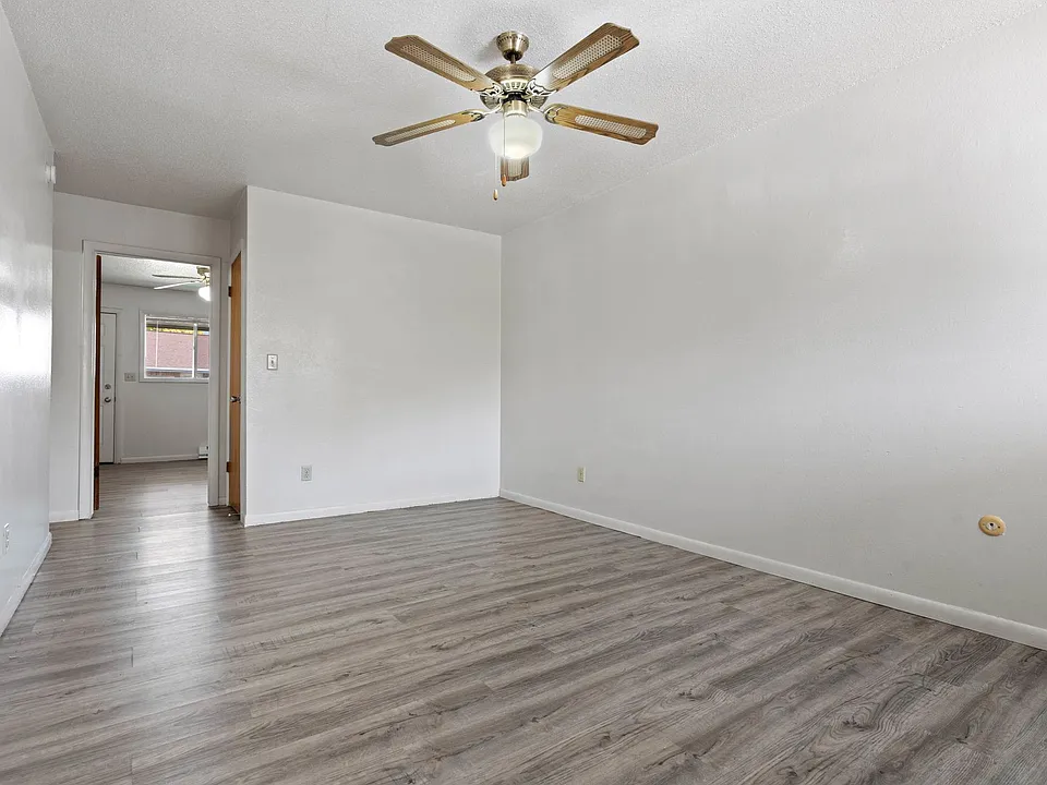 Wisteria Way