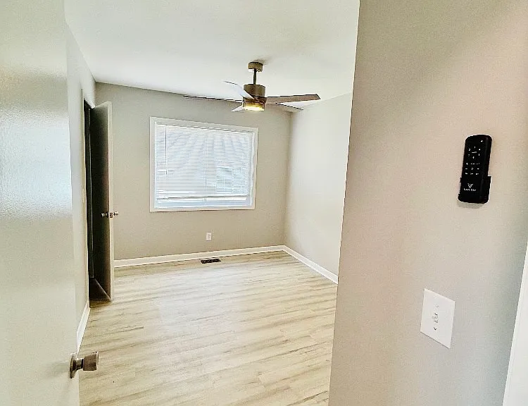 1471 Turkey Ridge Rd #B — Photo 15