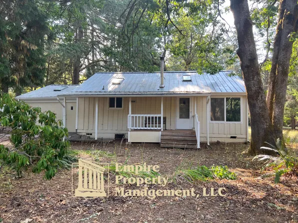 87948 8th St, Veneta, OR 97487