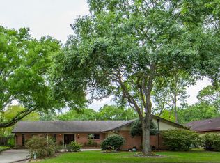 1615 Gunwale Rd, Houston, TX 77062
