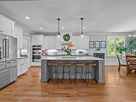 2nd image of 8621 Kimillie Ct