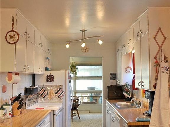 4th image of 542 Monica Dr