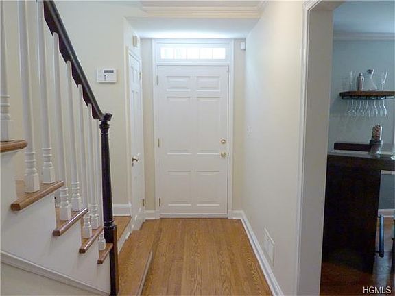 5th image of 1 Munson Pond Ln