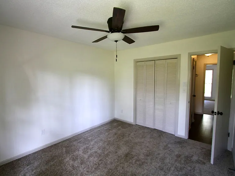 5410 Woodhill Cir — Photo 16