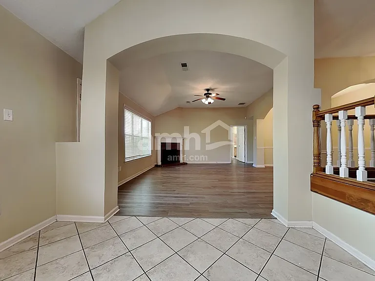 8584 Afterglow Cv — Photo 4