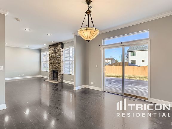 5th image of 12214 Magnolia Ct