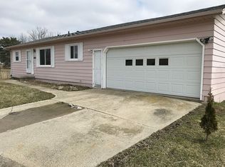 8124 N Cochran Rd, Grand Ledge, MI 48837