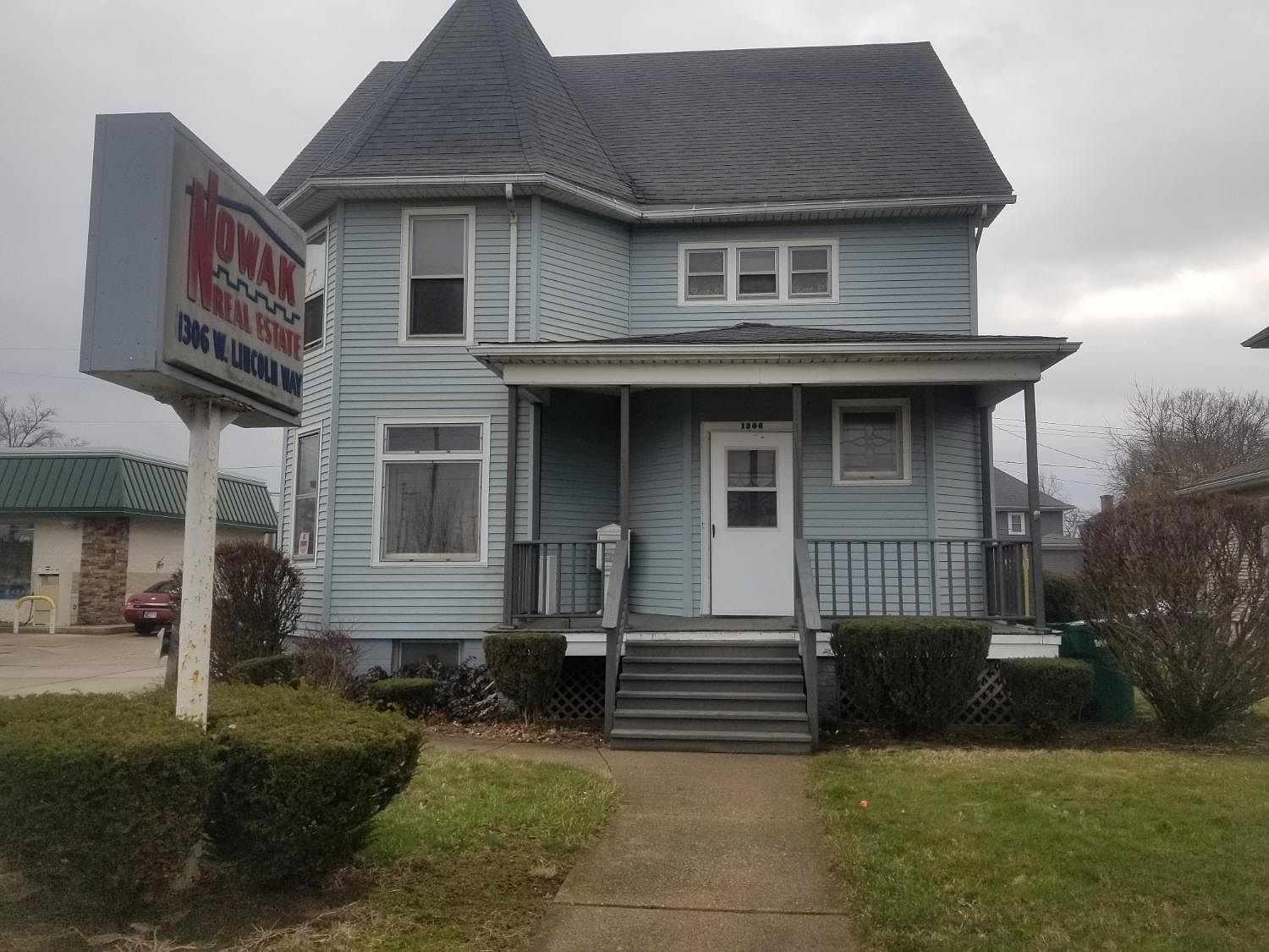 1306 Lincolnway, La Porte, IN 46350 Zillow