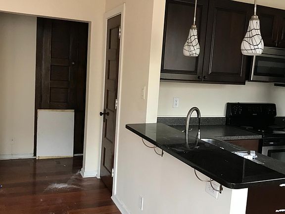 2nd image of 406 N Delaware St Unit 310