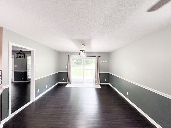 5th image of 3352 Tara Blvd