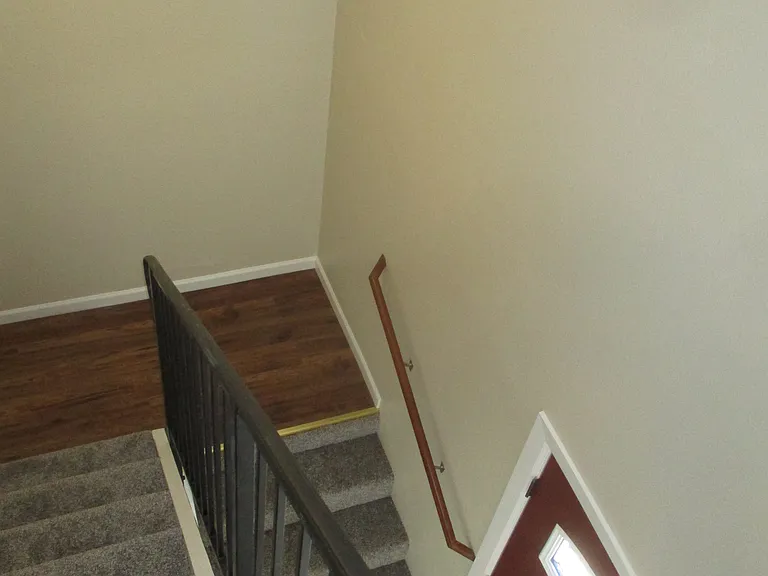 855 California Ave — Photo 11