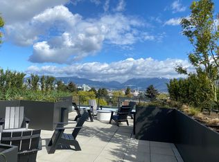 2520 Guelph St #310, Vancouver, BC V5T3N7