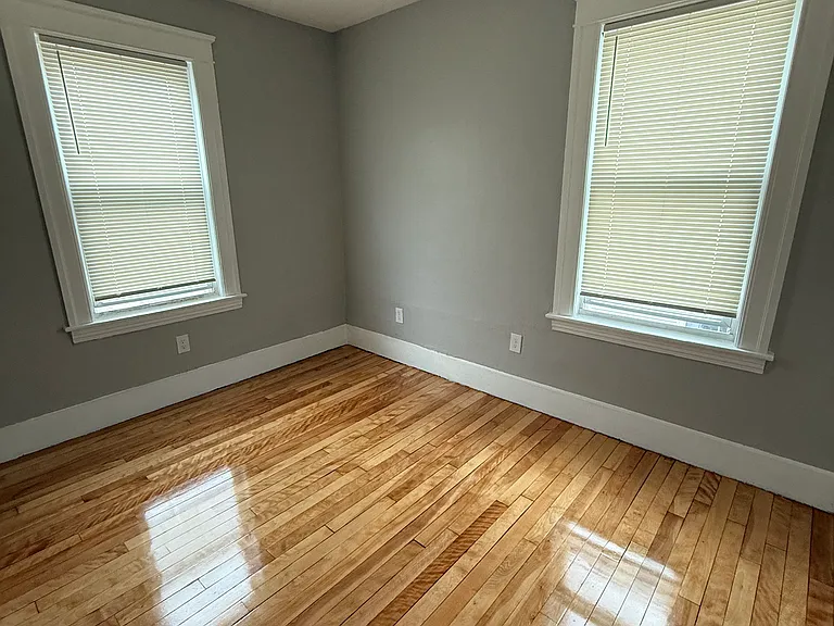 4 Irene St #2 — Photo 8