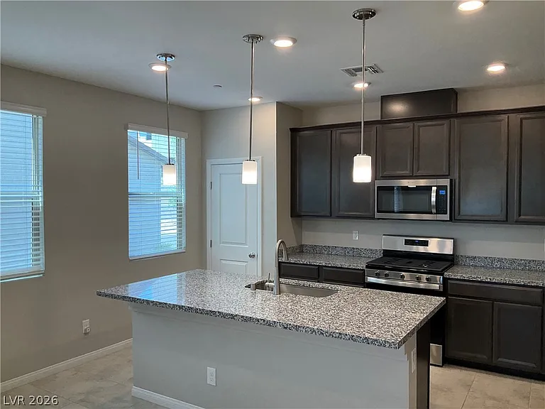 510 Mahogany Ridge St — Photo 4