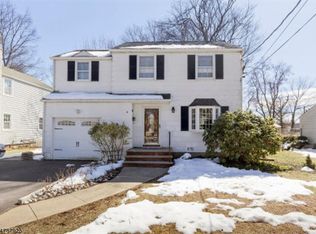 4 Village Dr, Livingston, NJ 07039
