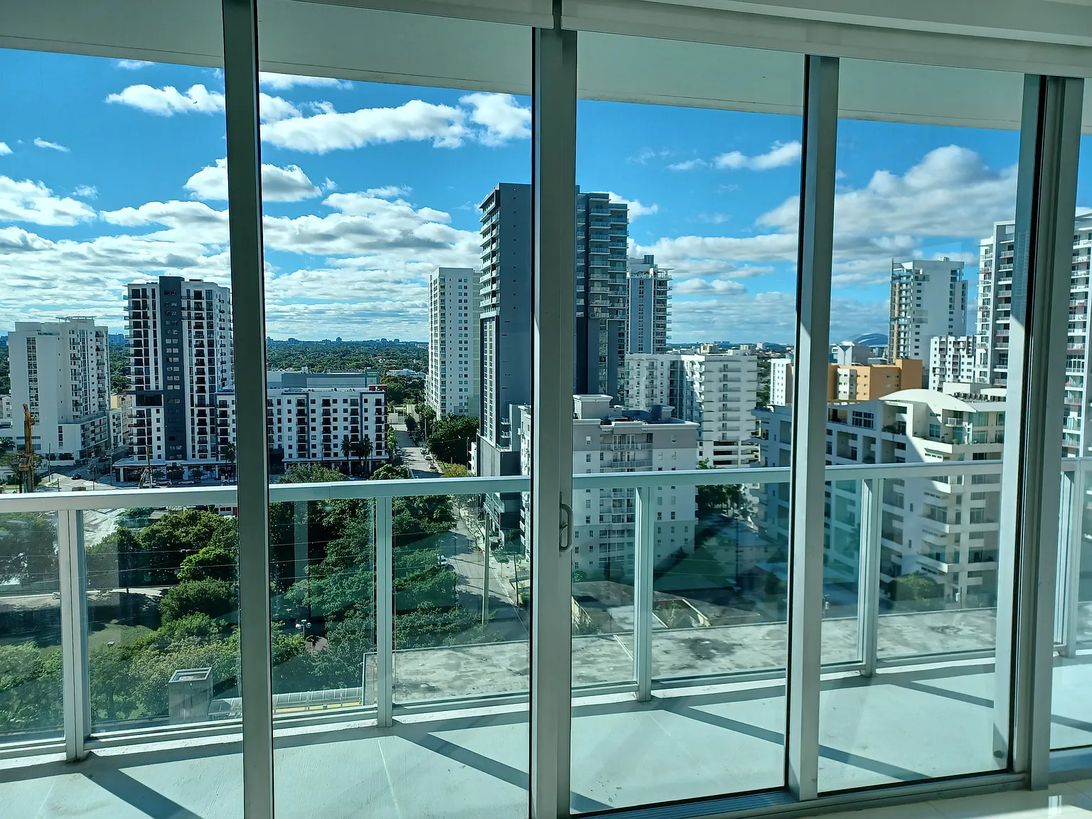 2 bed, 1174 sqft, $4,000 — Photo 3