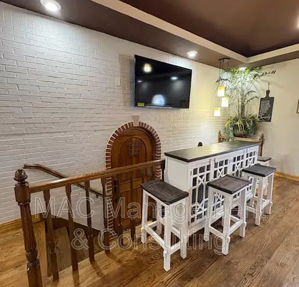 335 N Peachtree Ave #3 — Photo 3
