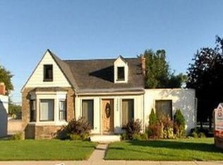 22000 Ford Rd, Dearborn heights, MI 48127