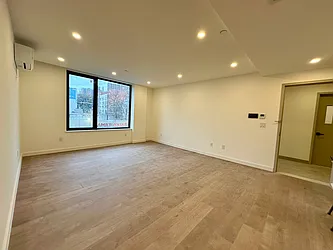 Rented by JB Mac Real Estate Inc.