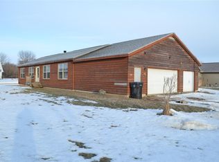 311 N 3rd St, HILBERT, WI 54129