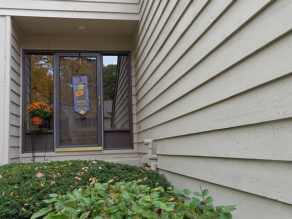 2nd image of 1570 Kirkwood Dr