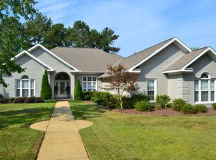 2910 Lake Crest Dr, Tuscaloosa, AL 35406