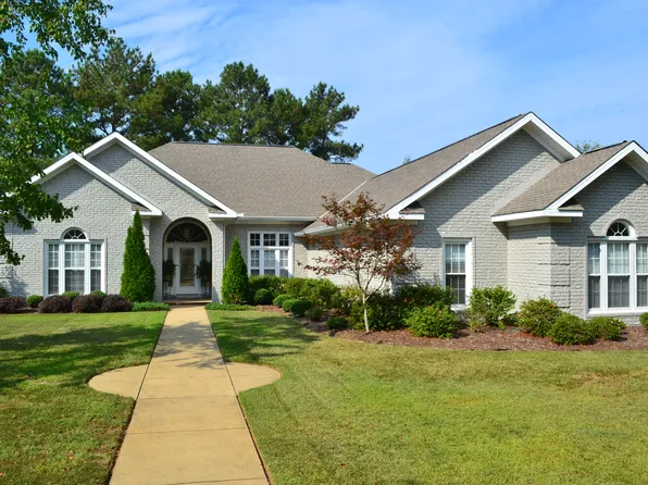 2910 Lake Crest Dr, Tuscaloosa, AL 35406