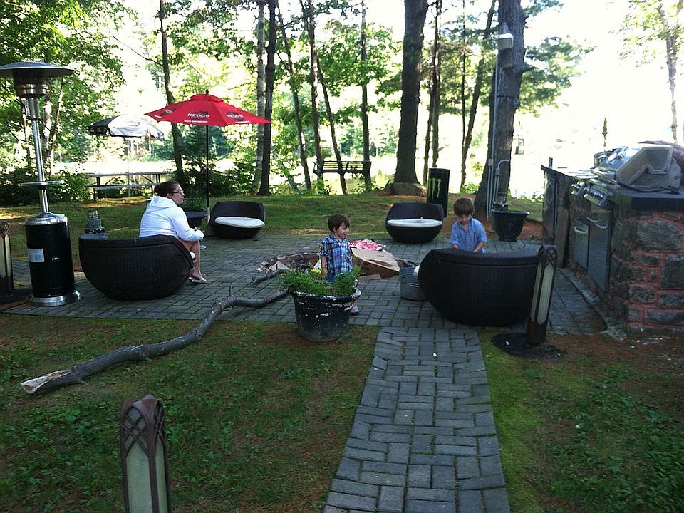 2nd image of 66 Heron Cove Ln