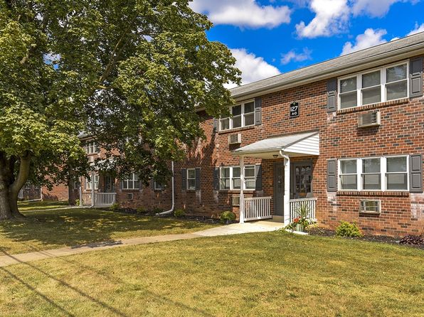 121 W Ridge St #135-135H