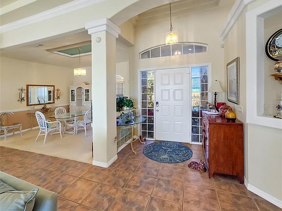 5th image of 77 Hickory Loop