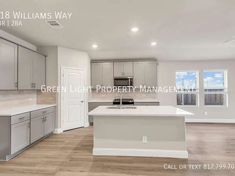 718 Williams Way — Photo 9
