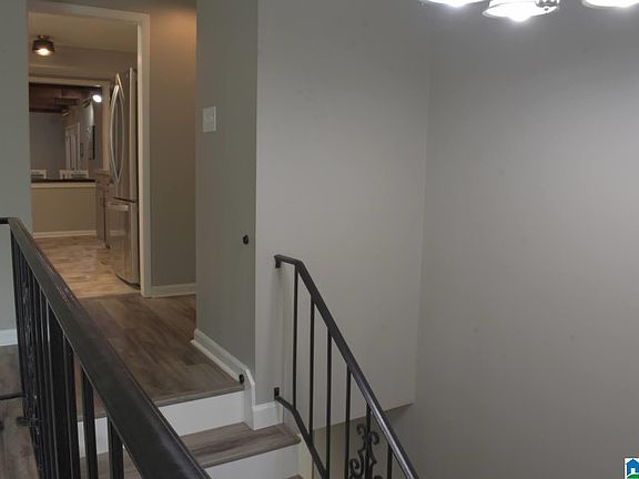 5th image of 480 Hidden Valley Dr