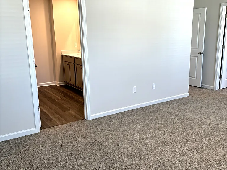 100 Kelsey Ct — Photo 31