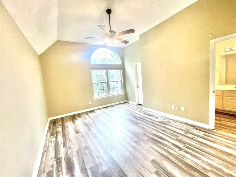 1622 Cohn St — Photo 3