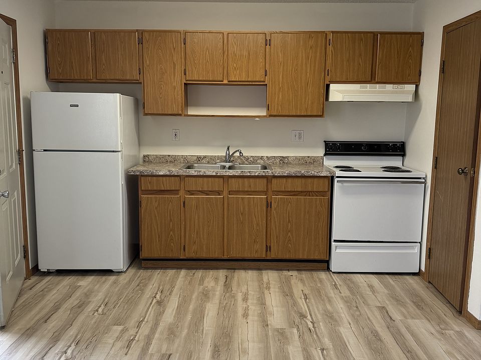 1st image of 2222 12th Ave S #11332496