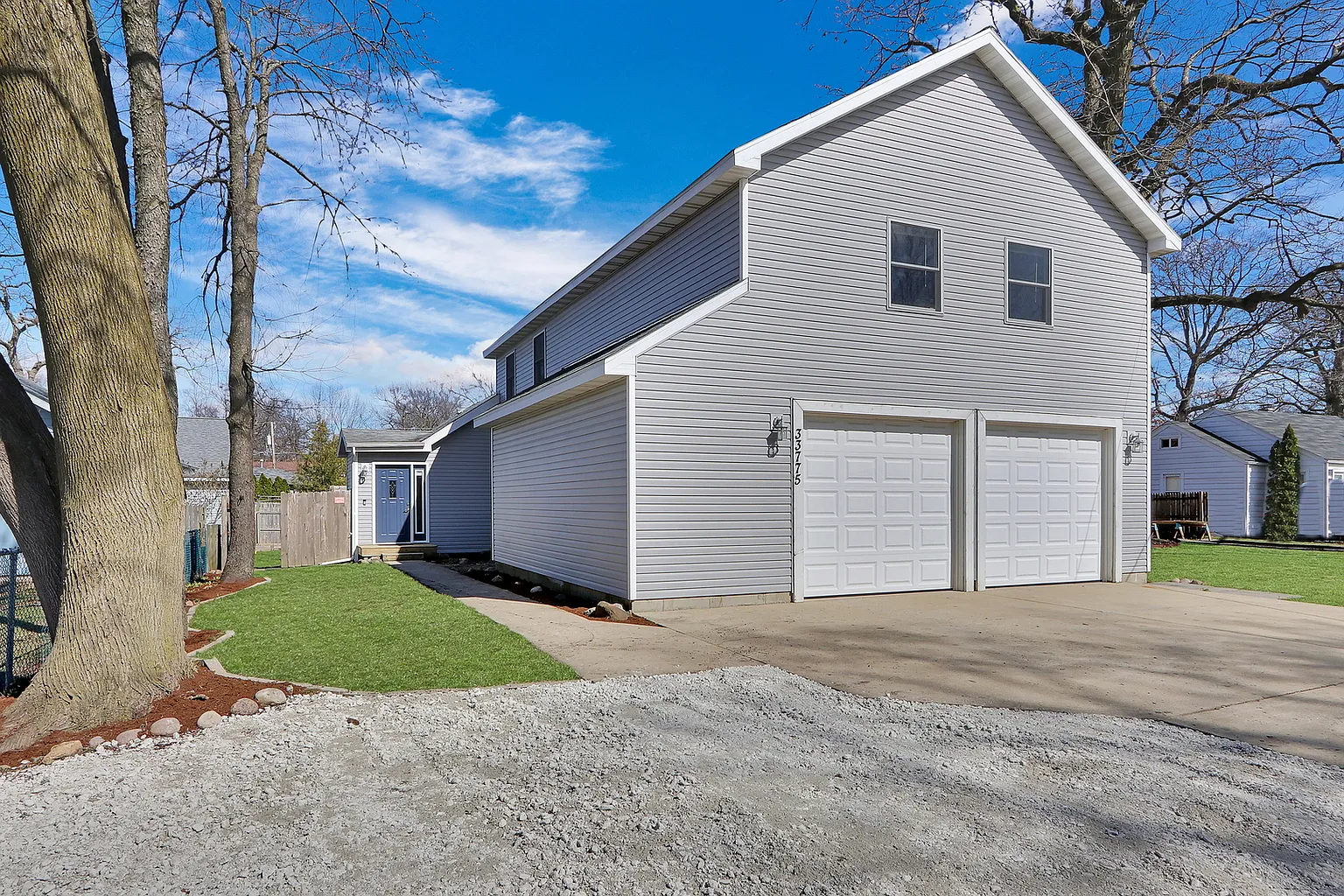 33775 N Lake Shore Dr photo 1