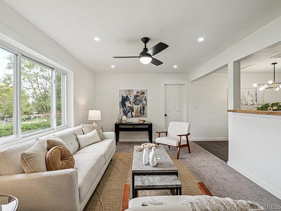 4th image of 1330 Oak Place