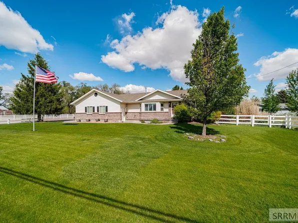 900 Pendlebury Ln, Blackfoot, ID 83221