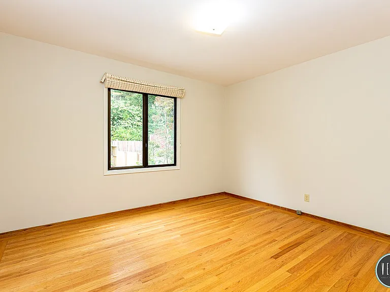 41 Dellbrook Ave — Photo 18